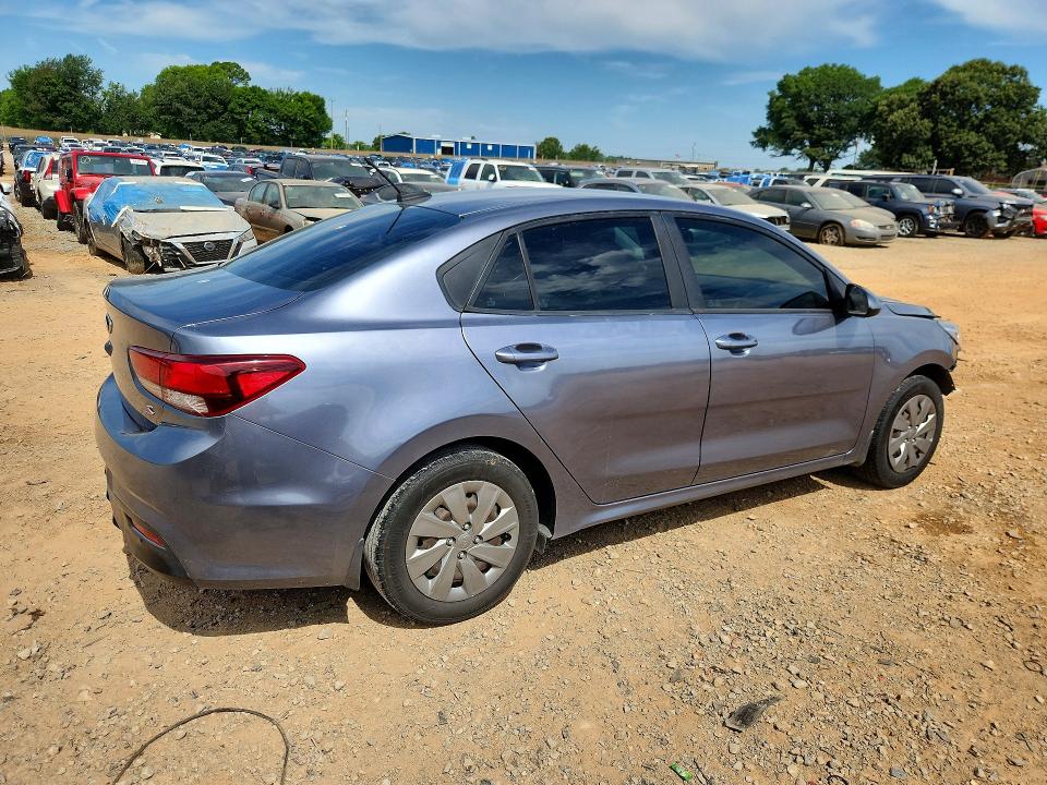 Photo 3 from auction – 2019 KIA RIO with VIN 3KPA24AB7KE216766