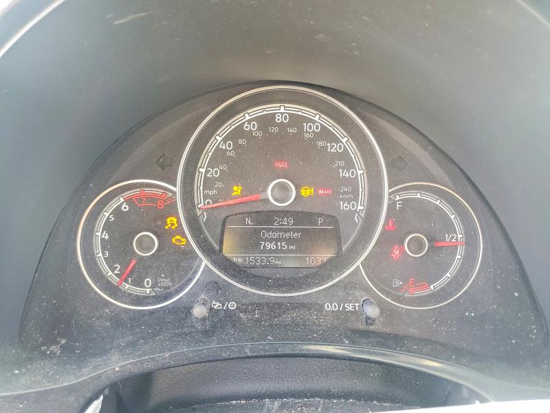 Photo 9 from auction – 2017 VOLKSWAGEN BEETLE with VIN 3VW517AT8HM814665