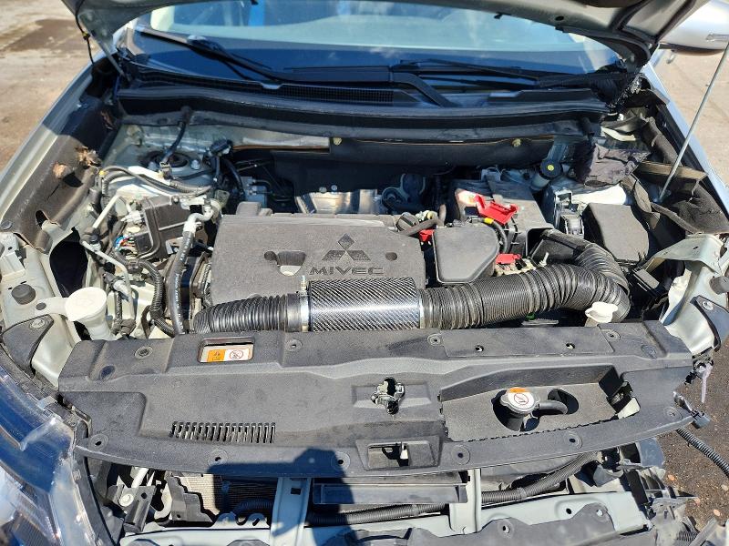 Photo 12 from auction – 2020 MITSUBISHI OUTLANDER with VIN JA4AZ3A32LZ018305