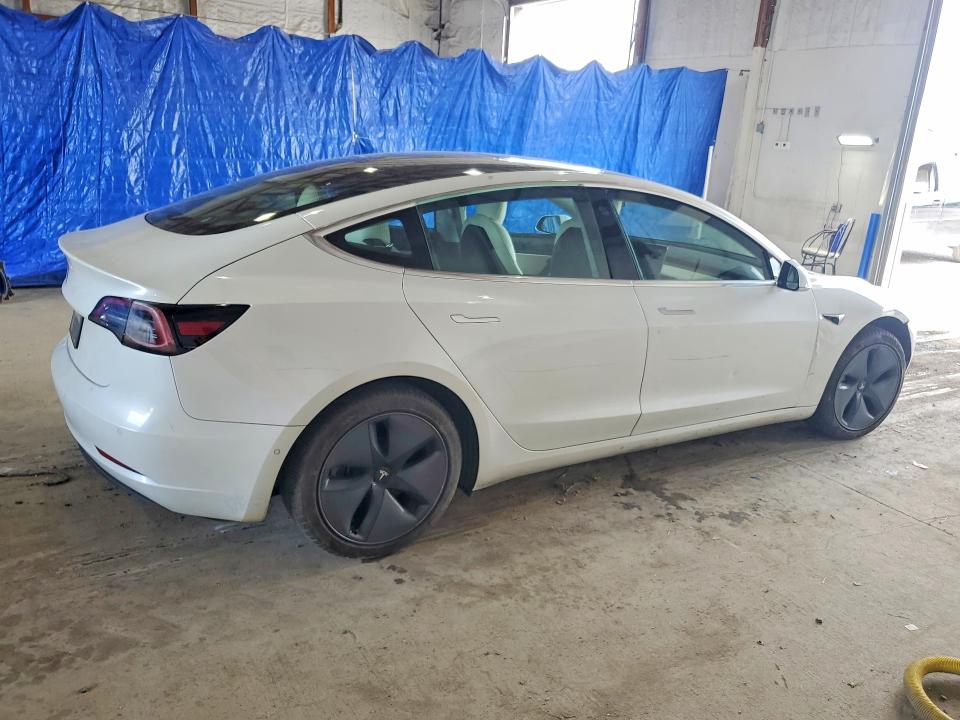 Photo 3 from auction – 2020 TESLA MDL 3 with VIN 5YJ3E1EA8LF797741
