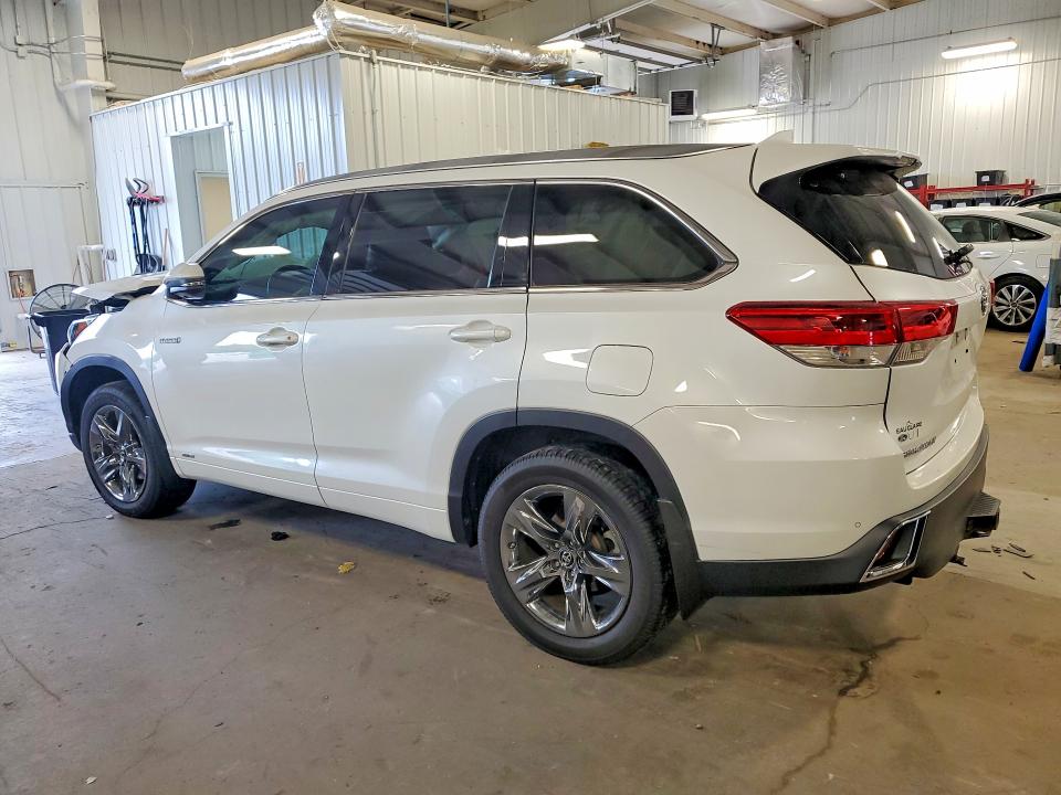 Photo 2 from auction – 2018 TOYOTA HIGHLANDER HYBRID with VIN 5TDDGRFH7JS042744