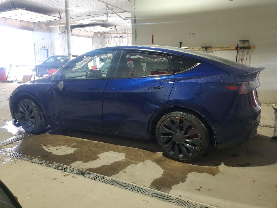 Photo 2 from auction – 2022 TESLA MODEL Y with VIN 7SAYGDEF1NF532078