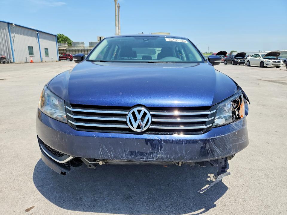 Photo 5 from auction – 2015 VOLKSWAGEN PASSAT with VIN 1VWAS7A35FC021513