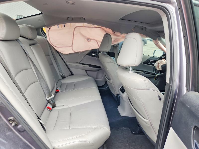Photo 10 from auction – 2015 HONDA ACCORD with VIN 1HGCR2F88FA107460