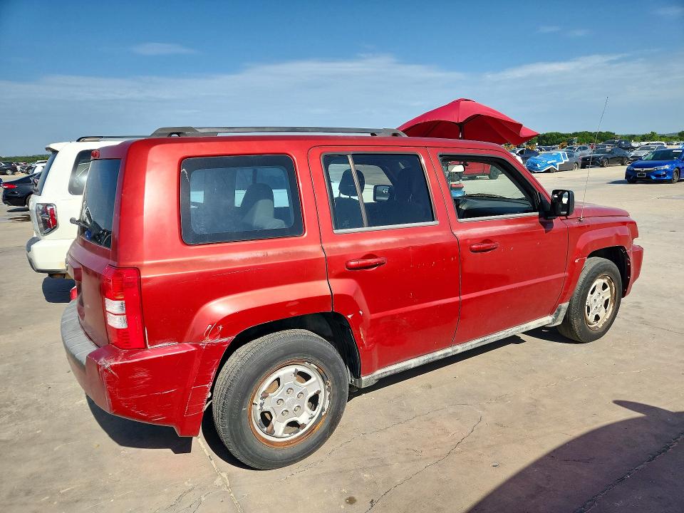 Photo 3 from auction – 2010 JEEP PATRIOT with VIN 1J4NT2GB3AD660084