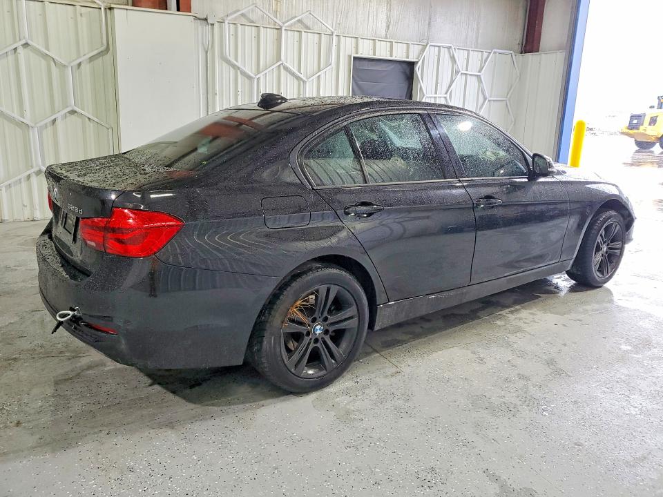 Photo 3 from auction – 2016 BMW 328 with VIN WBA8F1C54GK438885