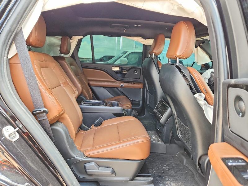 Photo 11 from auction – 2021 LINCOLN AVIATOR with VIN 5LM5J7WC0MGL18753