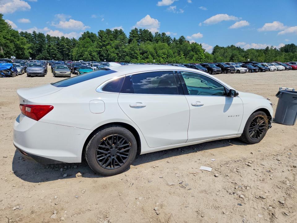 Photo 3 from auction – 2018 CHEVROLET MALIBU with VIN 1G1ZD5ST1JF153090