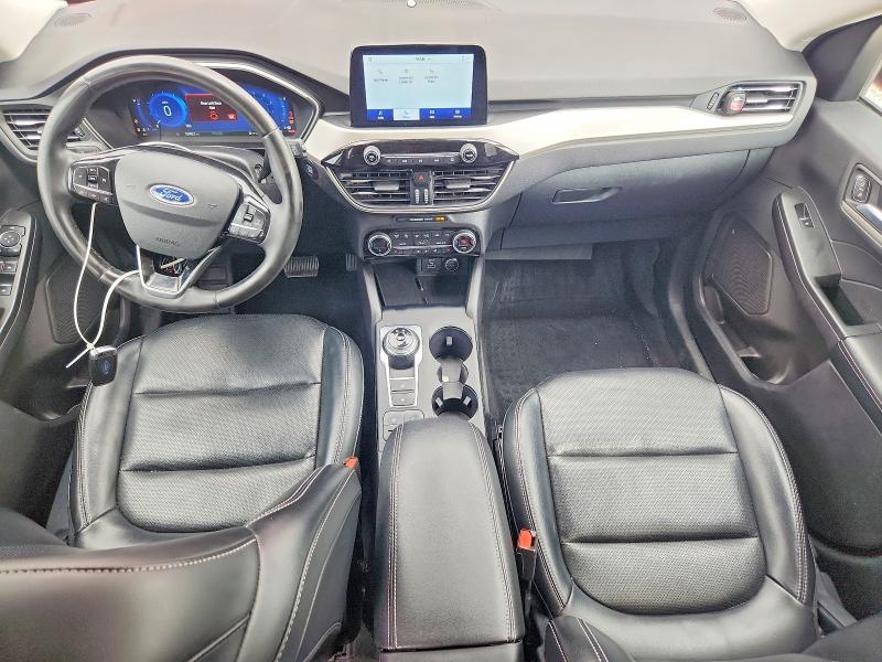 Photo 8 from auction – 2021 FORD ESCAPE with VIN 1FMCU9H65MUB09577
