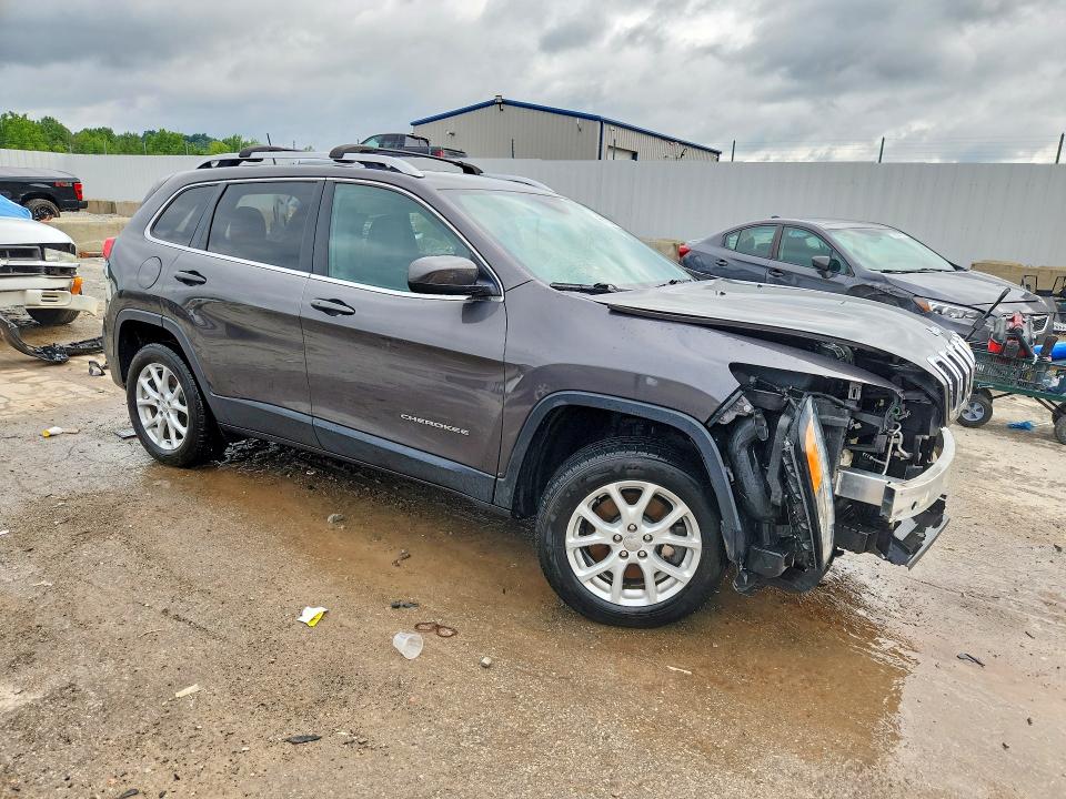 Zdjęcie 4 z aukcji – 2018 JEEP CHEROKEE z VIN 1C4PJLLX9JD556646