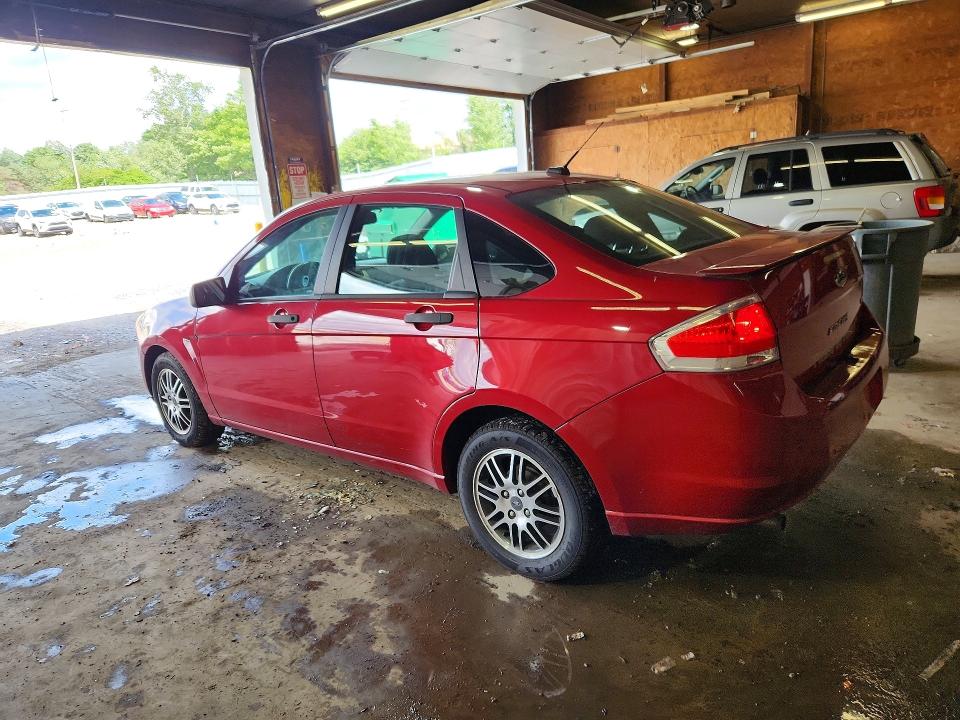 Photo 2 from auction – 2011 FORD FOCUS with VIN 1FAHP3FN8BW192180