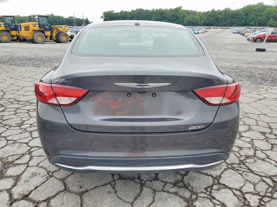 Photo 6 from auction – 2016 CHRYSLER 200 with VIN 1C3CCCAB4GN111951