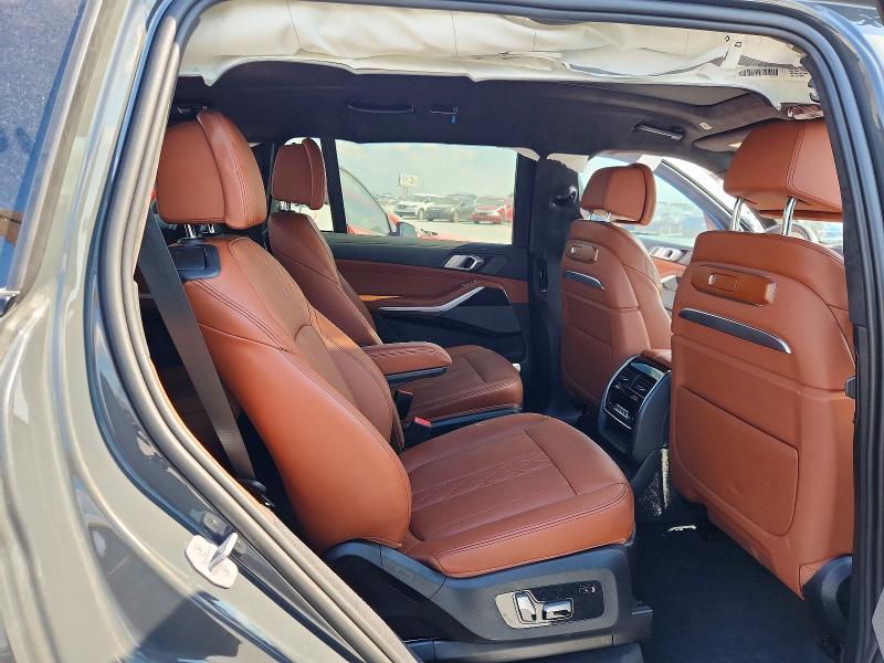 Photo 11 from auction – 2025 BMW X7 with VIN 5UX23EM05S9W41486