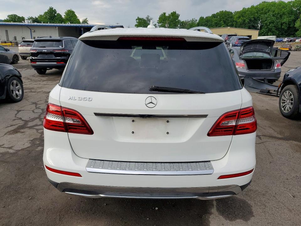Photo 6 from auction – 2015 MERCEDES-BENZ ML with VIN 4JGDA5JB0FA571711