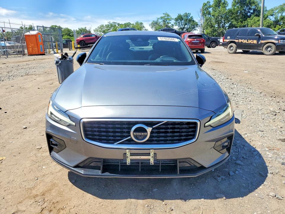 Photo 5 from auction – 2019 VOLVO S60 with VIN 7JRA22TM1KG018012