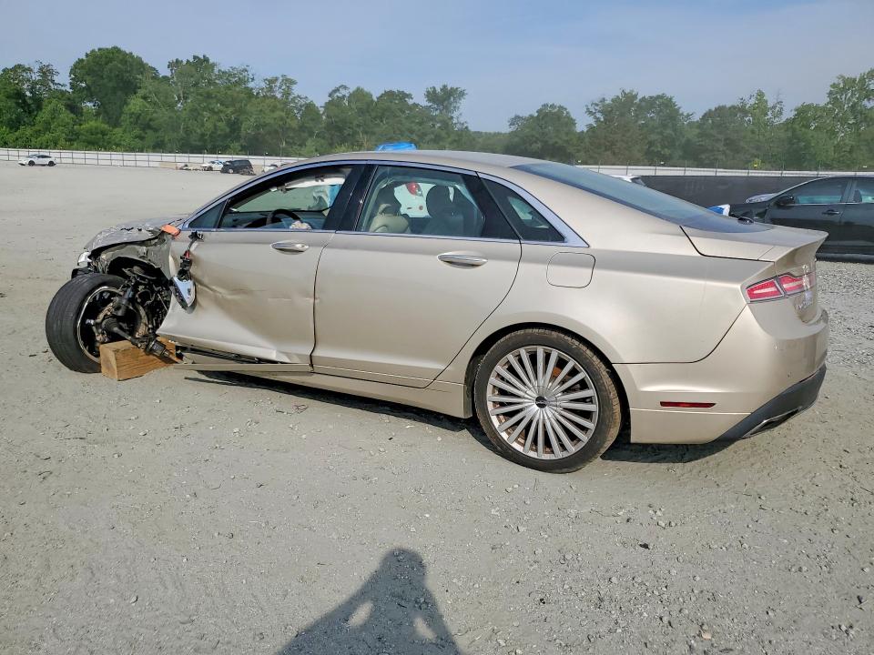 Photo 2 from auction – 2017 LINCOLN MKZ with VIN 3LN6L5F93HR644006