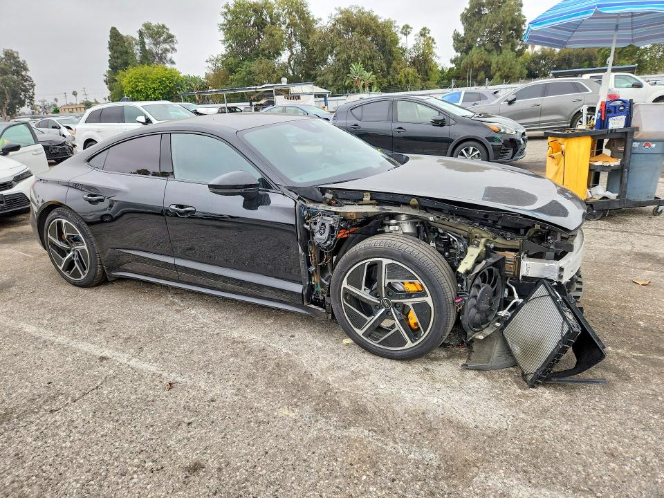 Photo 4 from auction – 2024 AUDI RS E-TRON GT with VIN WAUBHBFW8R7900512