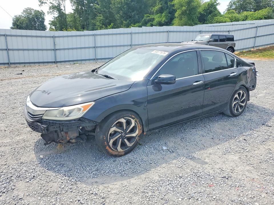 HONDA ACCORD 2017 with VIN 1HGCR2F73HA090934 - Photo from auction