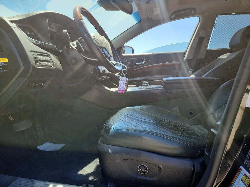 Photo 7 from auction – 2016 KIA K900 with VIN KNALW4D44G6031417