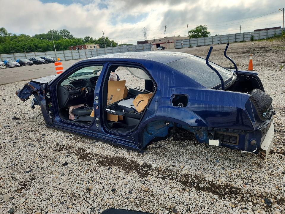 صورة رقم 2 من المزاد - 2016 CHRYSLER 300 مع VIN 2C3CCAGG3GH248895