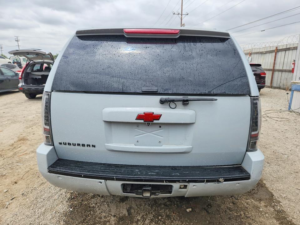Photo 6 from auction – 2013 CHEVROLET SUBURBAN with VIN 1GNSKKE70DR261903