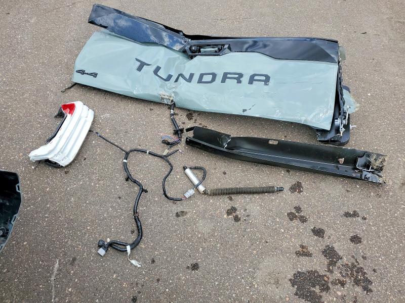 Photo 12 from auction – 2026 TOYOTA TUNDRA with VIN 5TFNA5EC3TX056013