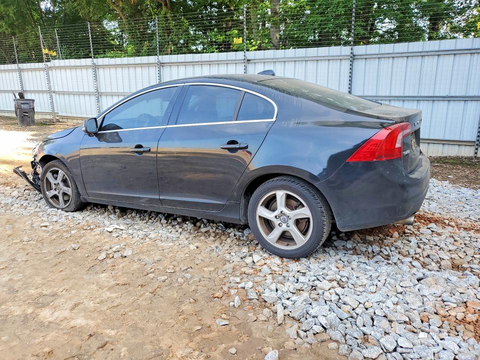 Photo 2 from auction – 2013 VOLVO S60 with VIN YV1612FS8D2210846