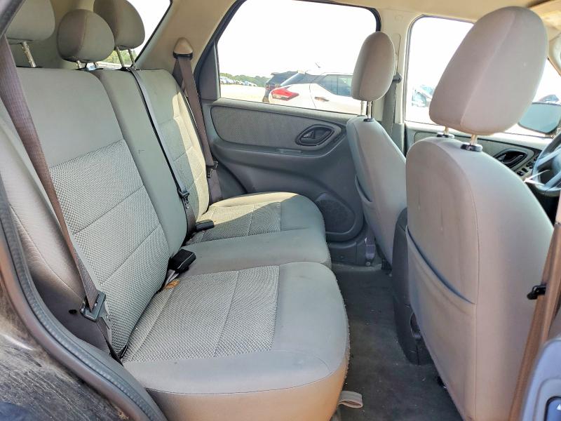 Photo 11 from auction – 2007 FORD ESCAPE with VIN 1FMYU49H47KA14596