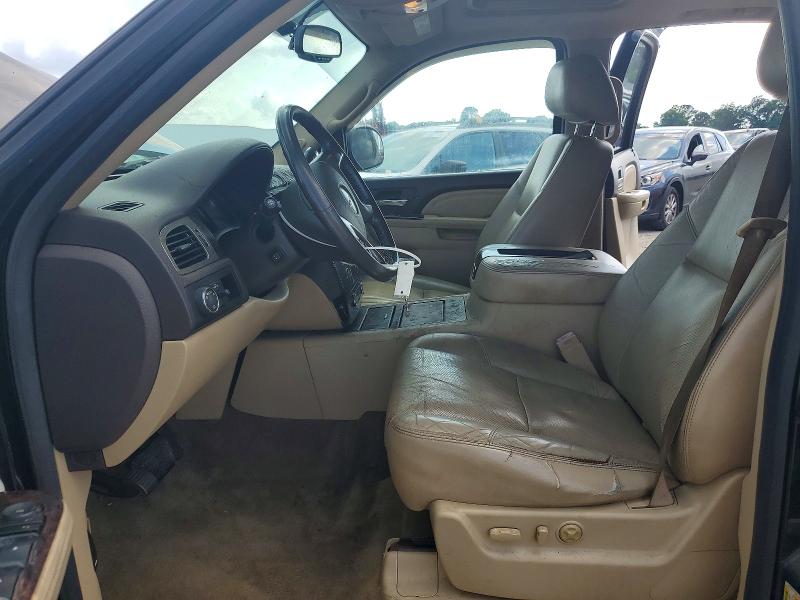 Photo 7 from auction – 2010 GMC YUKON with VIN 1GKUCEEF0AR136729