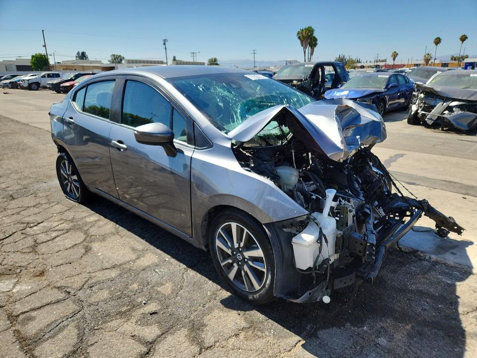 Photo 4 from auction – 2021 NISSAN VERSA with VIN 3N1CN8EV4ML889401
