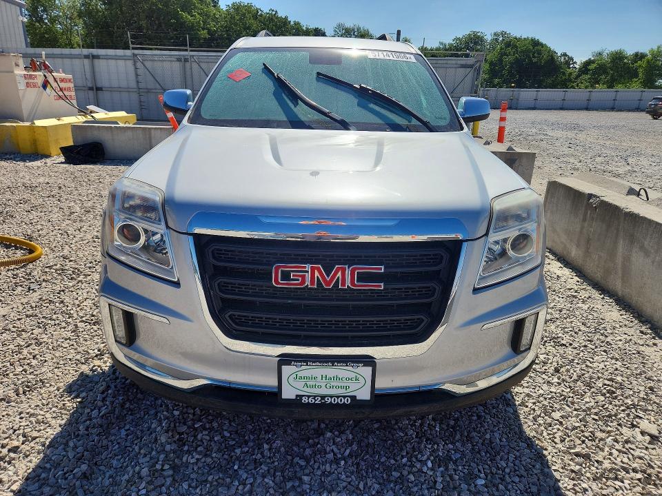 Photo 5 from auction – 2017 GMC TERRAIN with VIN 2GKALNEKXH6343621
