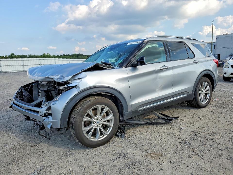 FORD EXPLORER 2022 with VIN 1FMSK7FH8NGA79047 - Photo from auction