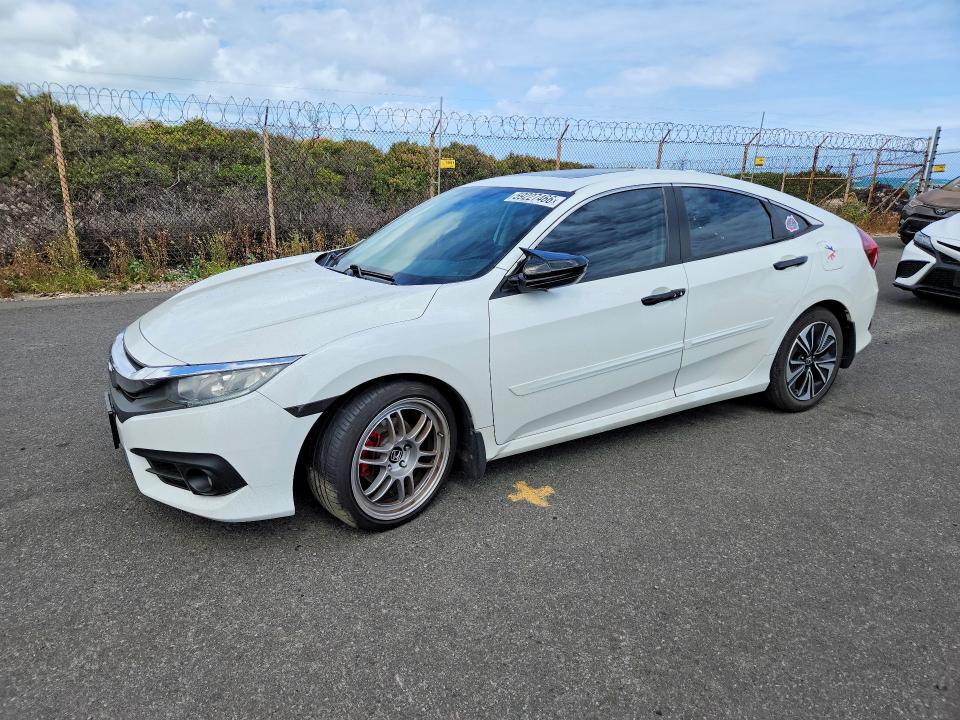 Photo 1 from auction – 2017 HONDA CIVIC with VIN 2HGFC1F32HH633021