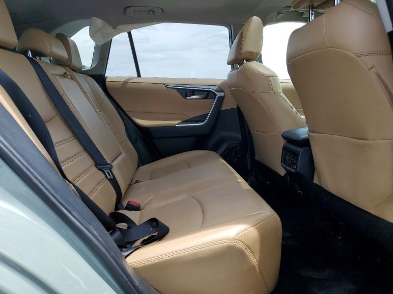 Foto 11 de la subasta – 2022 TOYOTA RAV4 con VIN JTMC1RFV7ND087963