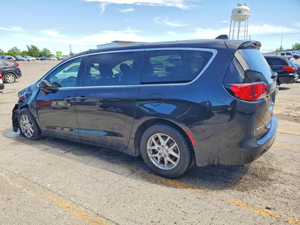Photo 2 from auction – 2023 CHRYSLER VOYAGER with VIN 2C4RC1CG5PR566264