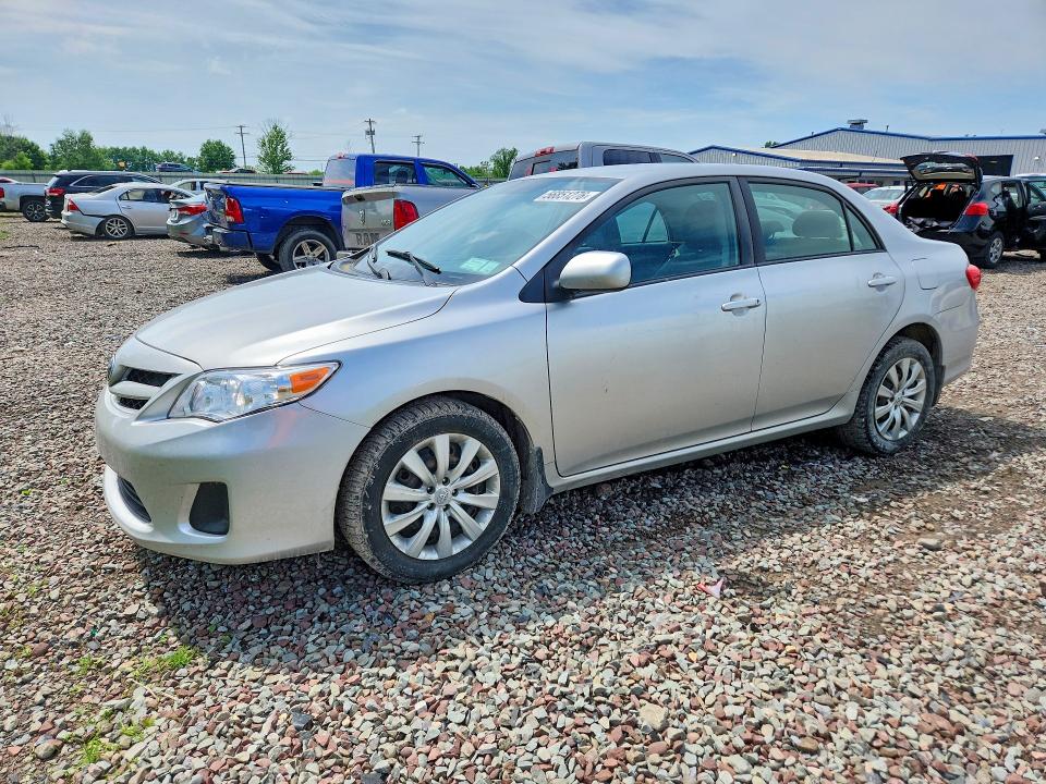 TOYOTA CORALLA 2011 with VIN 2T1BU4EE7CC870993 - Photo from auction