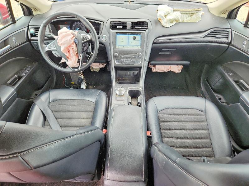 Photo 8 from auction – 2018 FORD FUSION with VIN 3FA6P0HD8JR164794