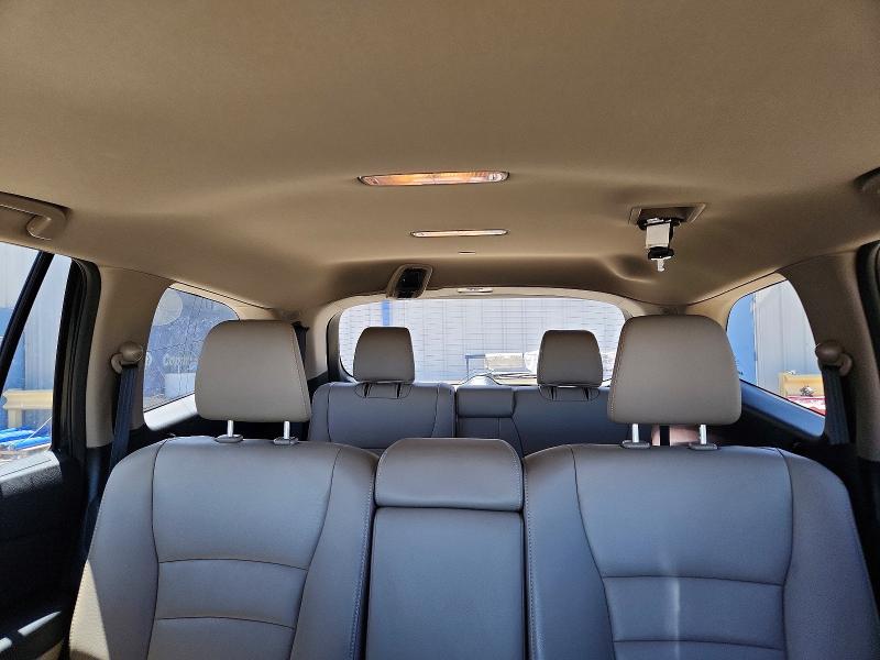 Photo 10 from auction – 2016 HONDA PILOT with VIN 5FNYF6H51GB045481