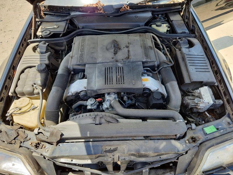 Photo 11 from auction – 1998 MERCEDES-BENZ SL with VIN WDBFA67F3WF169129
