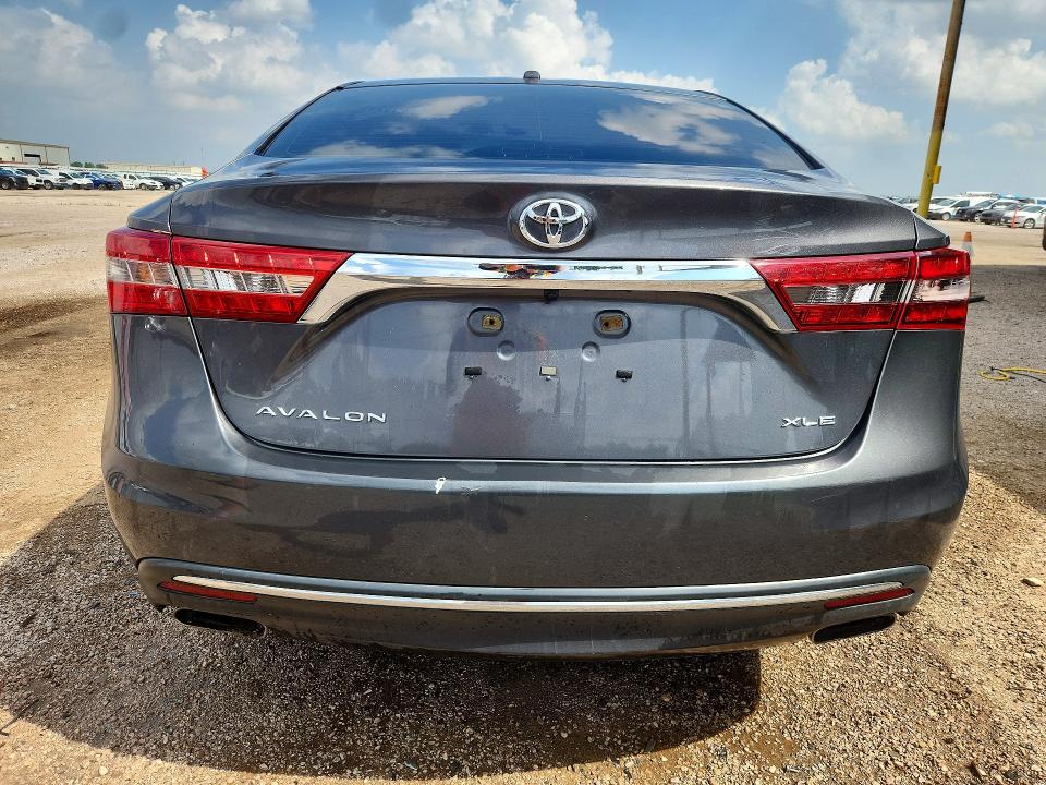 Photo 6 from auction – 2018 TOYOTA AVALON with VIN 4T1BK1EB4JU282698