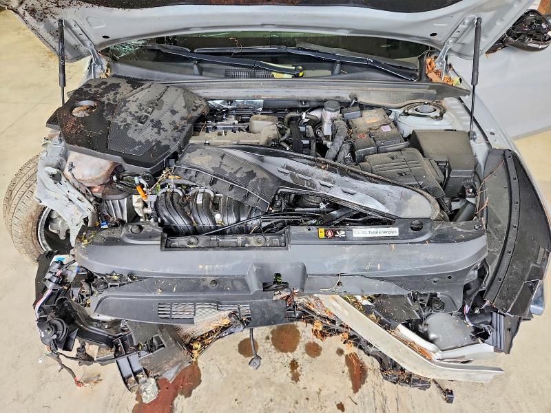 Photo 11 from auction – 2025 KIA K5 with VIN KNAG64J70S5319918