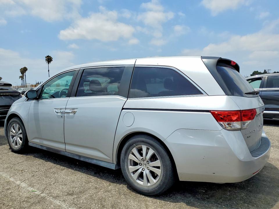 Photo 2 from auction – 2015 HONDA ODYSSEY with VIN 5FNRL5H61FB036715