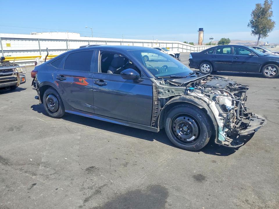 Photo 4 from auction – 2025 HONDA CIVIC with VIN 2HGFE2F55SH529437