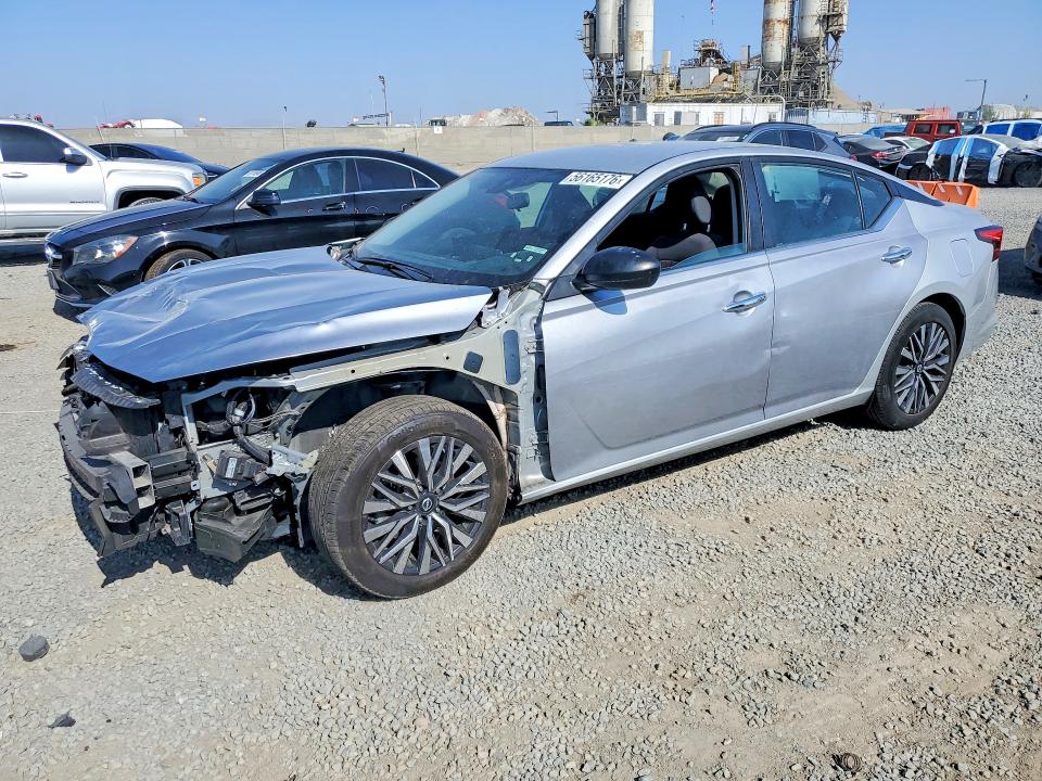 Photo 1 from auction – 2024 NISSAN ALTIMA with VIN 1N4BL4DV5RN300183