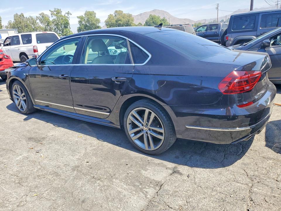 Photo 2 from auction – 2017 VOLKSWAGEN PASSAT with VIN 1VWDT7A30HC035591