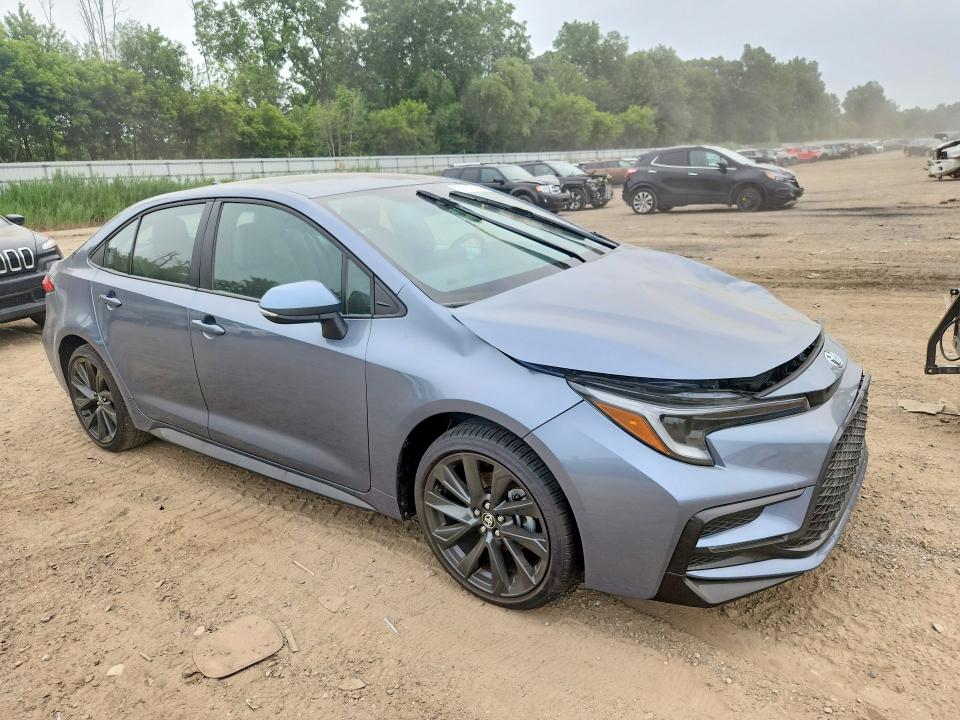 Photo 4 from auction – 2026 TOYOTA COROLLA with VIN 5YFS4MCE2TP256906