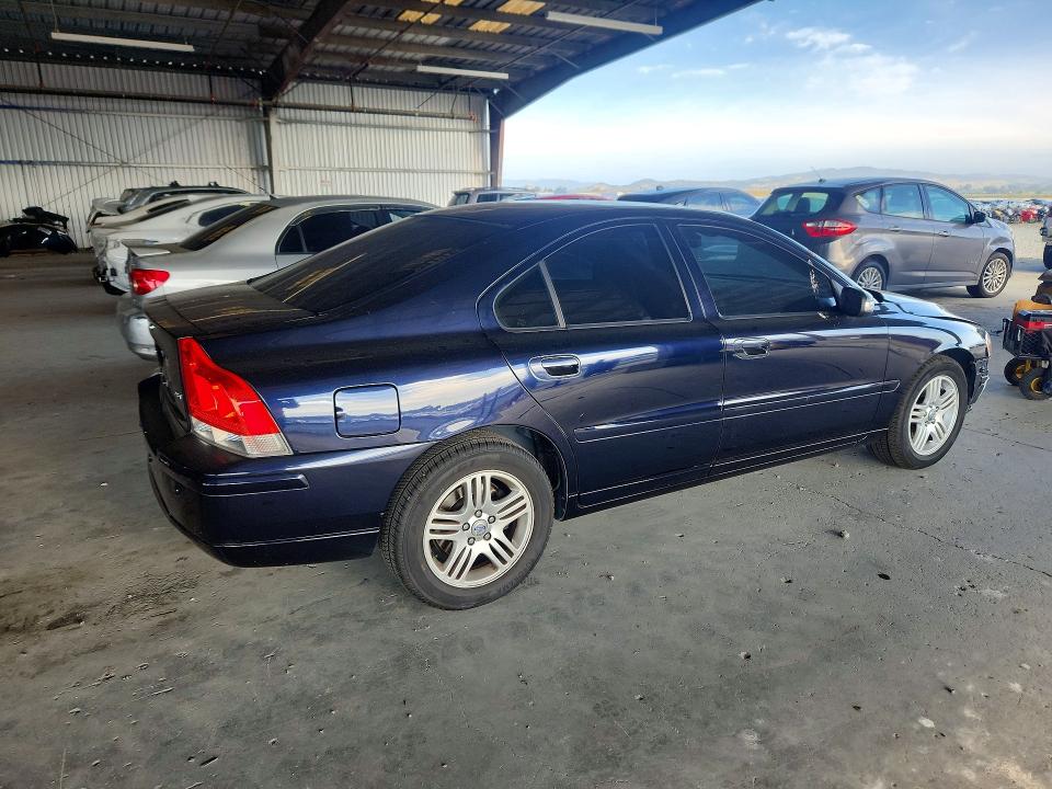 Photo 3 from auction – 2007 VOLVO S60 with VIN YV1RS592772605290