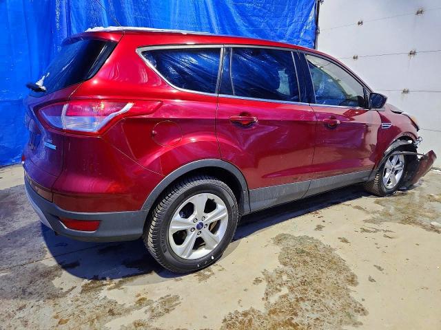 Photo 3 from auction – 2016 FORD ESCAPE with VIN 1FMCU0GX4GUB68971