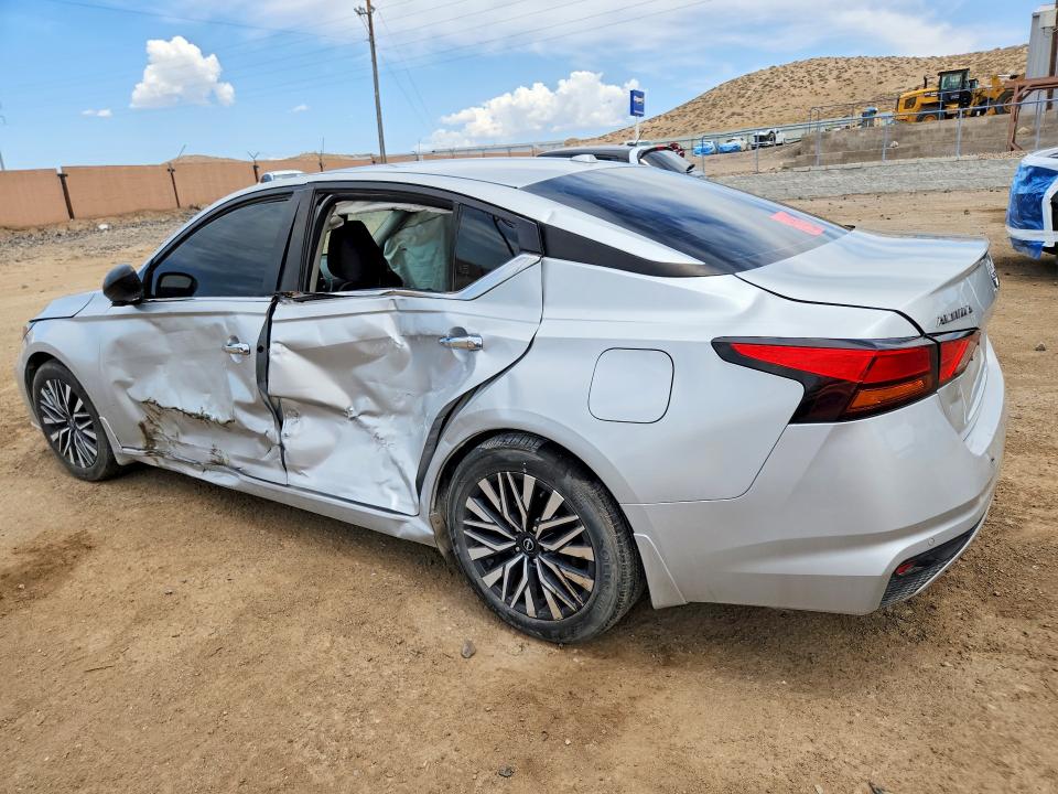 Photo 2 from auction – 2024 NISSAN ALTIMA with VIN 1N4BL4DVXRN380354