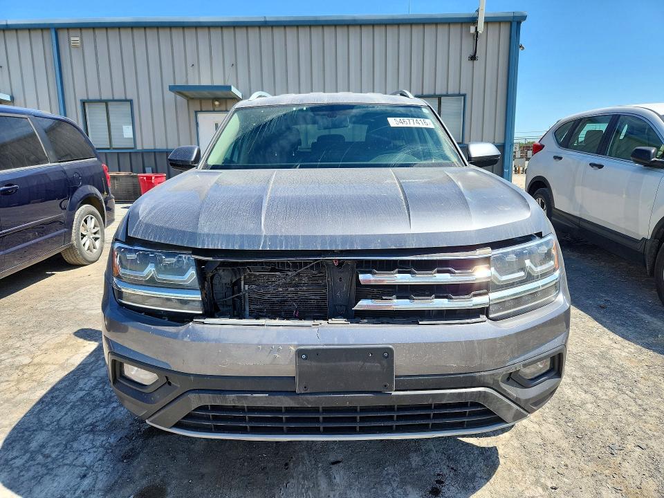 Photo 5 from auction – 2018 VOLKSWAGEN ATLAS with VIN 1V2CR2CA0JC565995